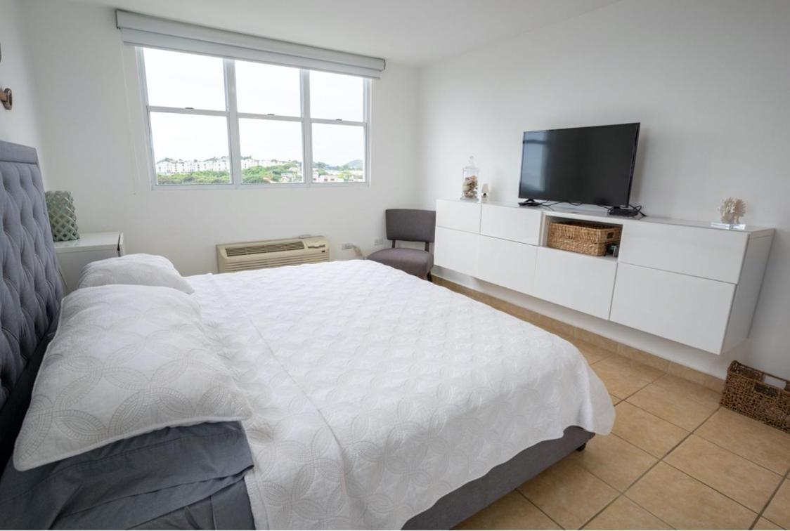 Luxury Apartment With Ocean Views 法哈多 外观 照片